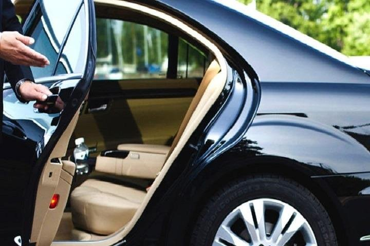 Experience the elegance of Dubai in a luxurious chauffeured car where comfort meets exceptional service making your journey as enjoyable as the stunning sights you explore.
